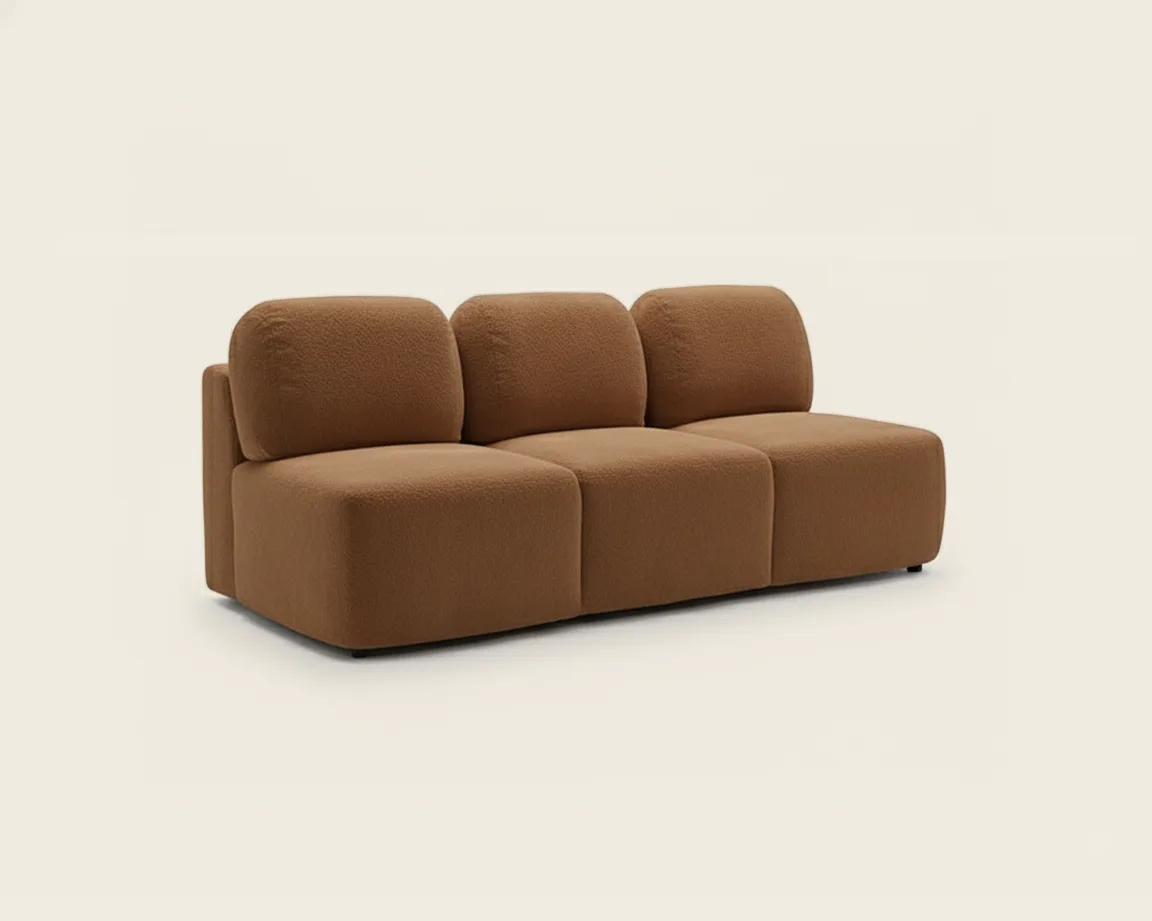 MALWA trivietė sofa kapučino atspalvio audiniu, bendras kadras